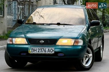 Седан Nissan Sunny 1997 в Одессе