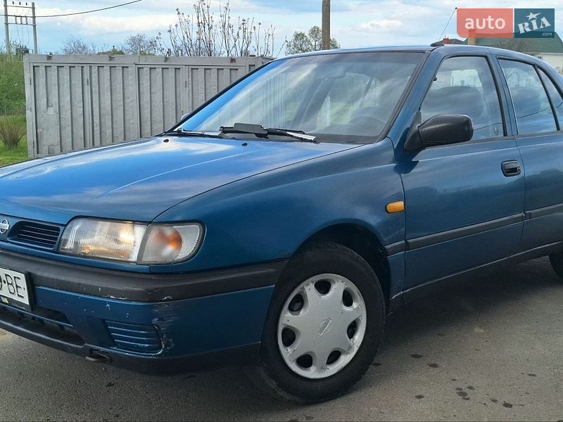 Nissan Sunny 1995