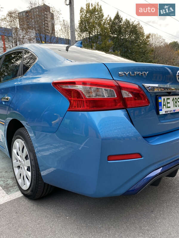 Седан Nissan Sylphy 2018 в Дніпрі