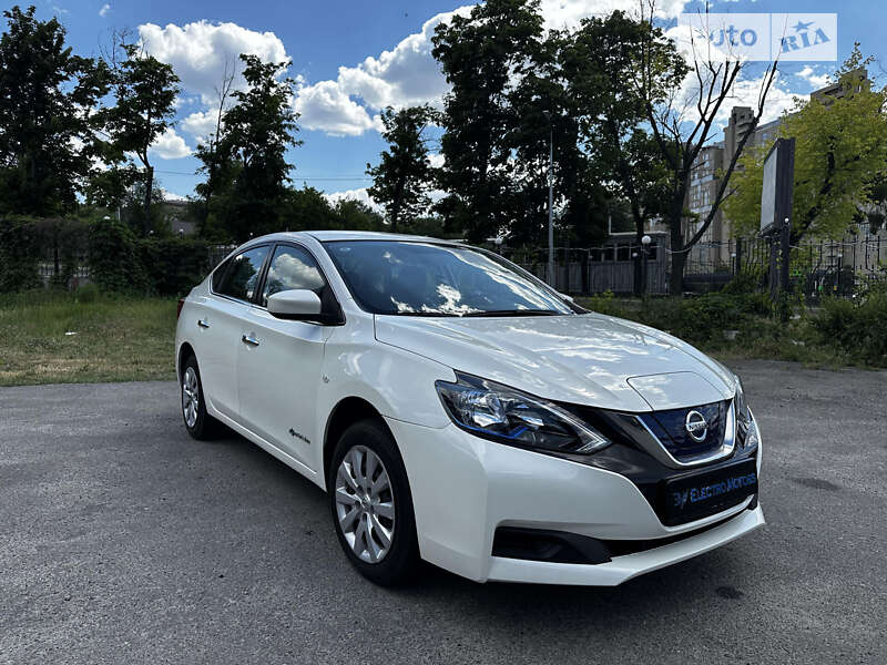 Седан Nissan Sylphy 2018 в Харькове