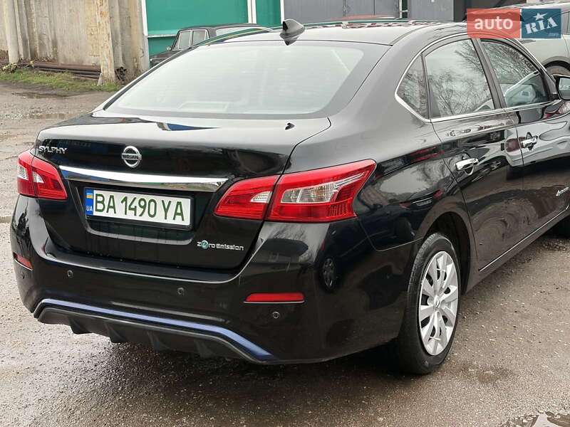 Седан Nissan Sylphy 2018 в Александрие