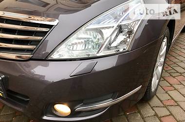 Седан Nissan Teana 2011 в Черновцах