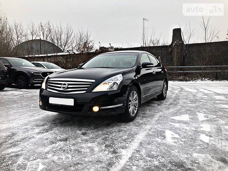 Nissan teana 2012 года