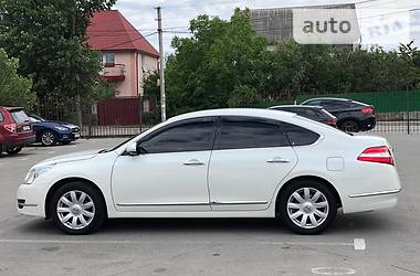 Седан Nissan Teana 2012 в Киеве