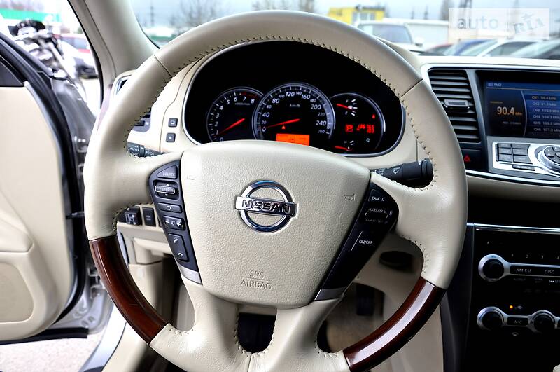 Седан Nissan Teana 2009 в Львові