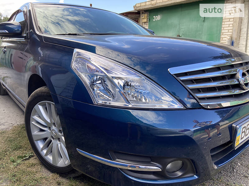 Седан Nissan Teana 2008 в Києві