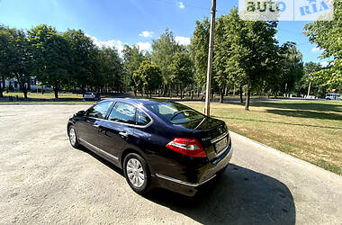 Седан Nissan Teana 2012 в Сумах