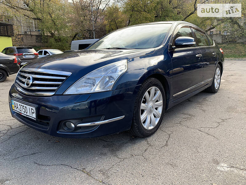 Седан Nissan Teana 2008 в Києві