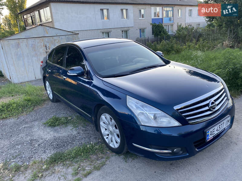 Седан Nissan Teana 2008 в Днепре