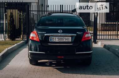 Седан Nissan Teana 2008 в Киеве