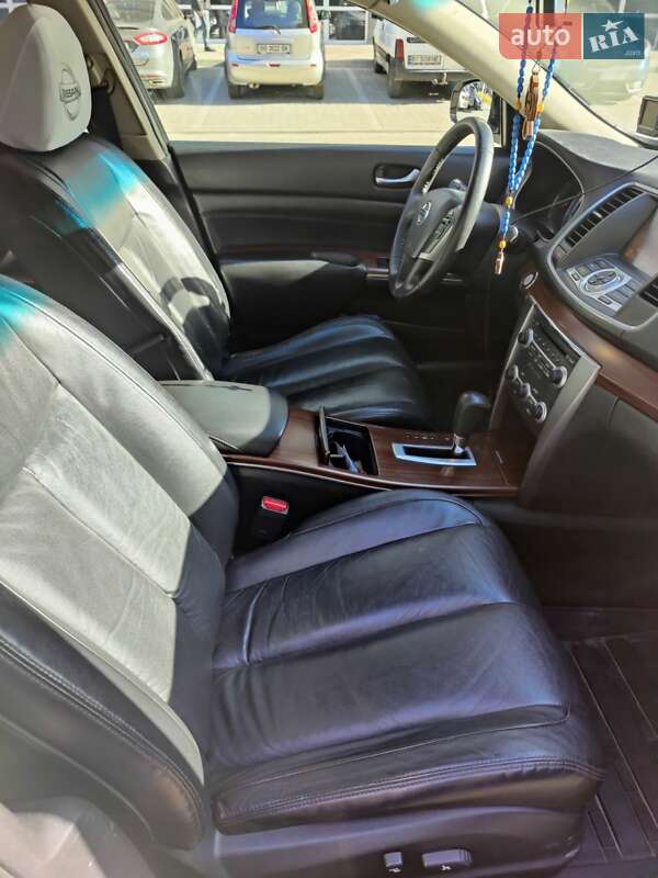 Седан Nissan Teana 2010 в Вишневом