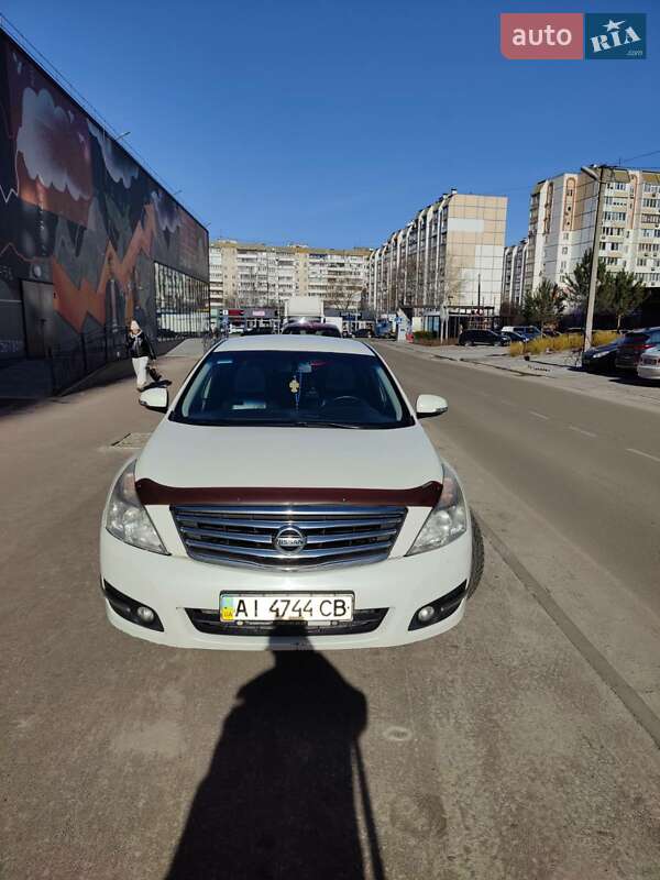 Седан Nissan Teana 2010 в Вишневом