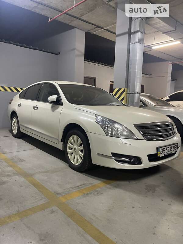 Седан Nissan Teana 2012 в Одесі