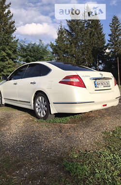 Седан Nissan Teana 2011 в Черкассах