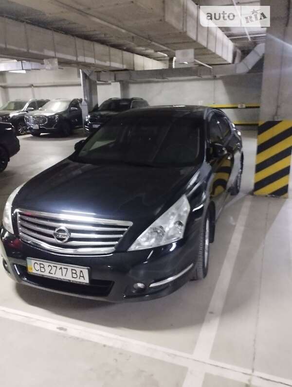 Седан Nissan Teana 2010 в Кривому Розі