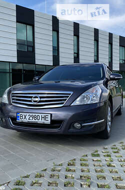 Седан Nissan Teana 2011 в Хмельницькому