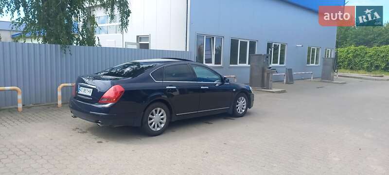 Седан Nissan Teana 2006 в Мукачево