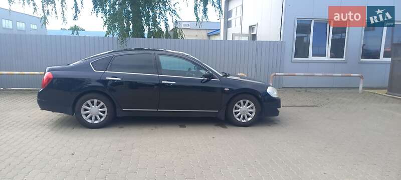 Седан Nissan Teana 2006 в Мукачево