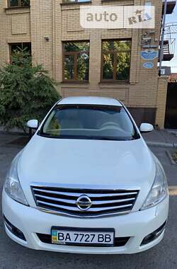 Седан Nissan Teana 2011 в Кропивницькому