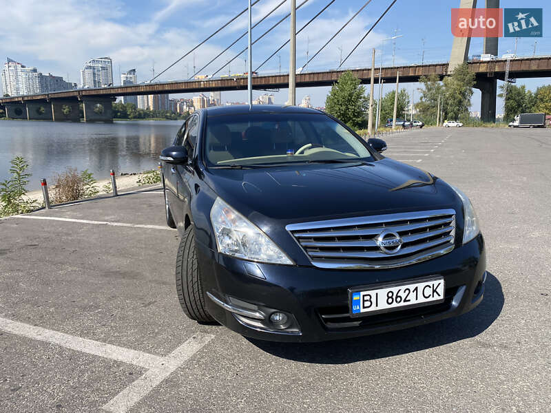 Седан Nissan Teana 2008 в Києві