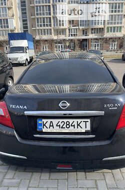 Седан Nissan Teana 2008 в Ирпене