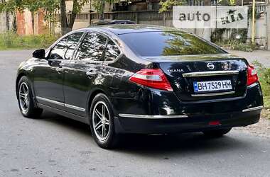 Седан Nissan Teana 2010 в Одессе