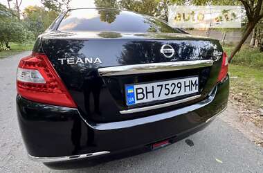 Седан Nissan Teana 2010 в Одессе