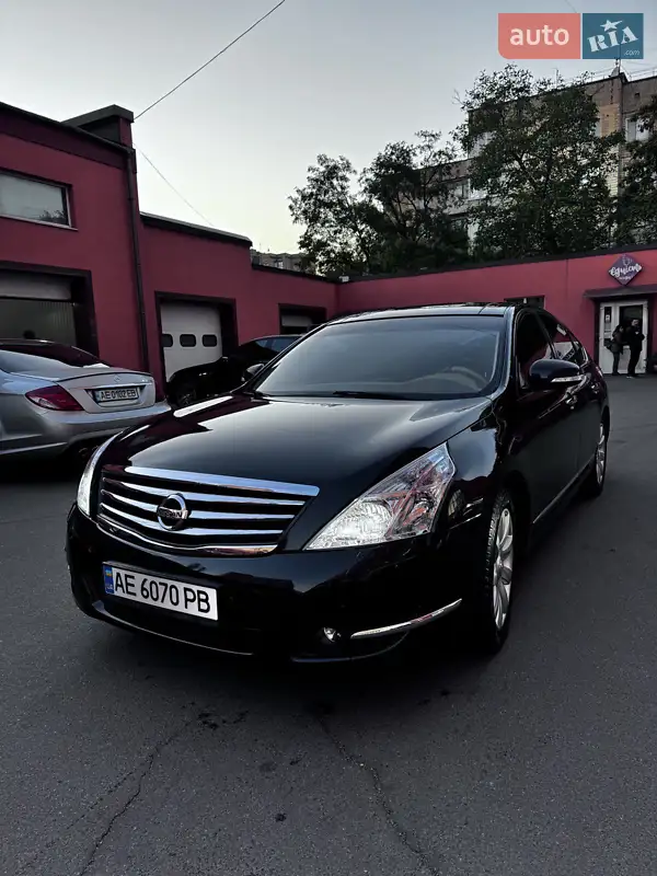 Nissan Teana 2011