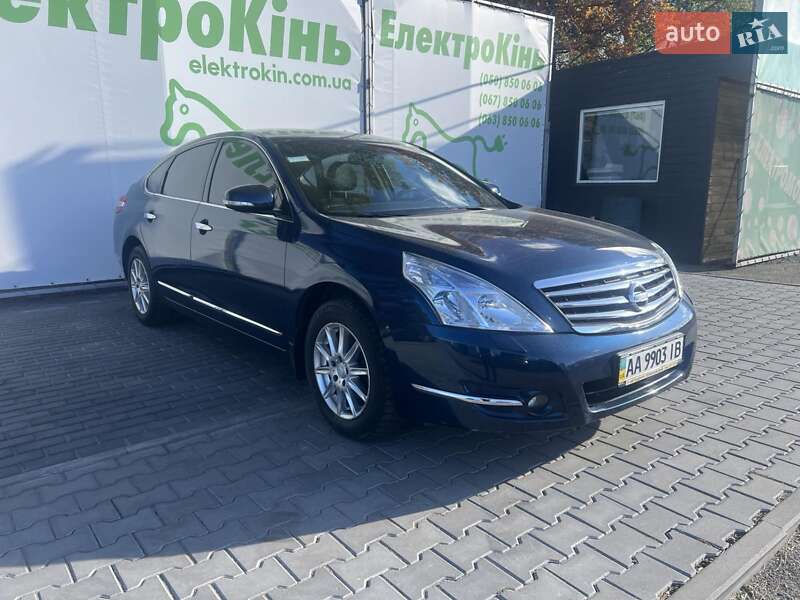 Седан Nissan Teana 2008 в Києві