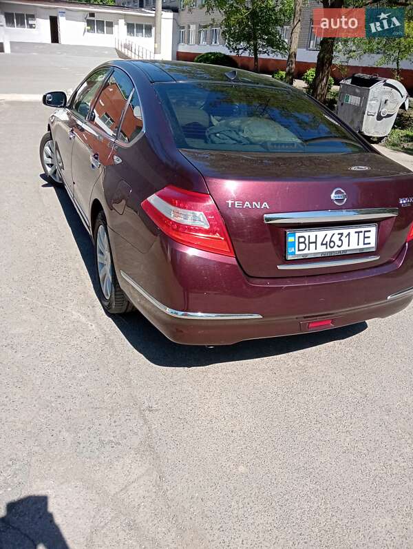 Седан Nissan Teana 2008 в Одессе
