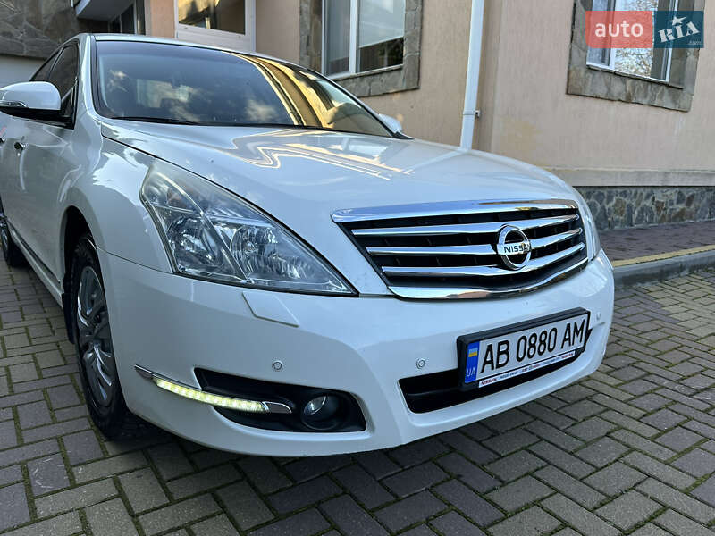 Седан Nissan Teana 2013 в Вінниці