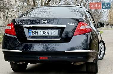 Седан Nissan Teana 2011 в Одессе