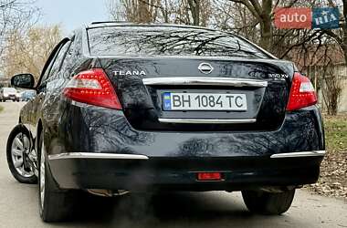 Седан Nissan Teana 2011 в Одессе