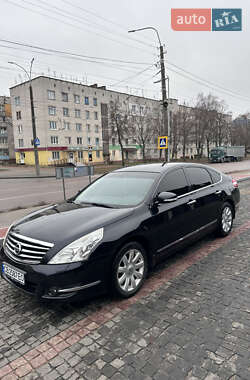 Седан Nissan Teana 2010 в Чернігові