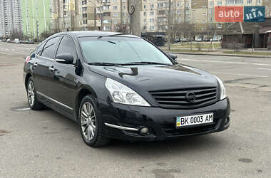 Седан Nissan Teana 2012 в Києві