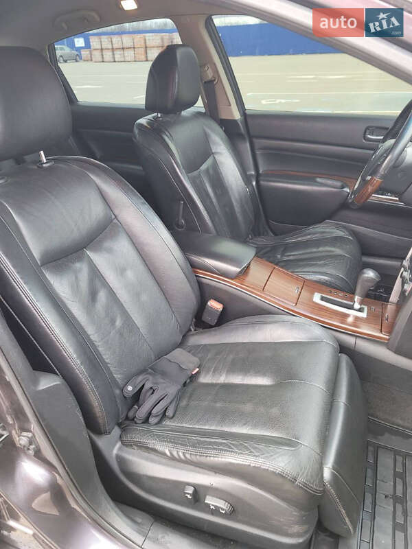 Седан Nissan Teana 2010 в Кропивницком