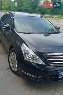 Седан Nissan Teana 2010 в Болграді