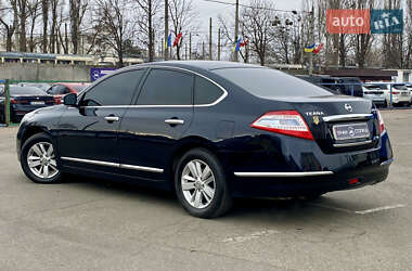 Седан Nissan Teana 2013 в Києві