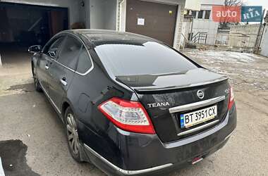 Седан Nissan Teana 2012 в Києві