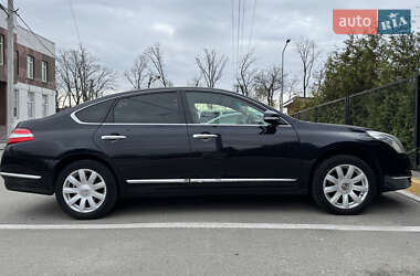Седан Nissan Teana 2012 в 