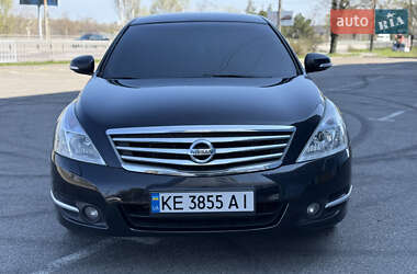 Седан Nissan Teana 2010 в 