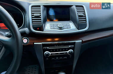 Седан Nissan Teana 2010 в 