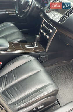 Седан Nissan Teana 2012 в 
