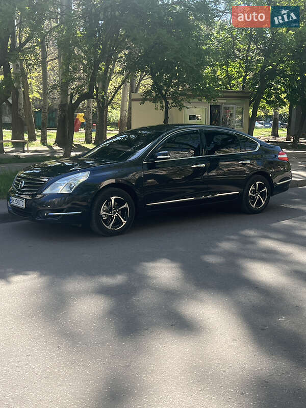 Nissan Teana 2012