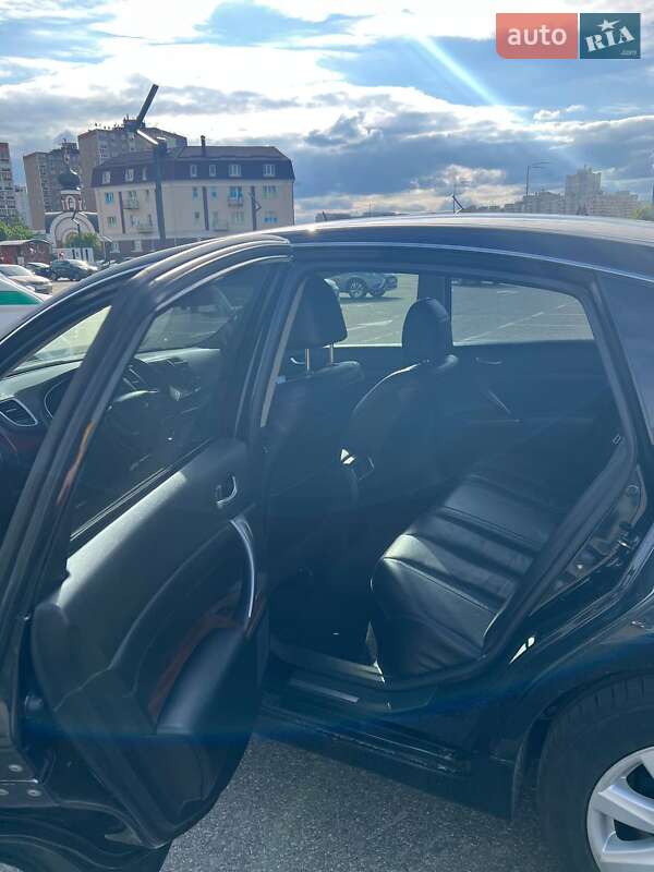 Седан Nissan Teana 2011 в Киеве