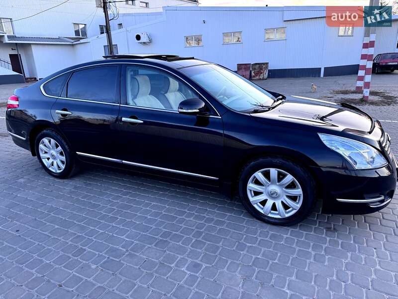 Седан Nissan Teana 2008 в 
