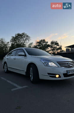 Седан Nissan Teana 2012 в 