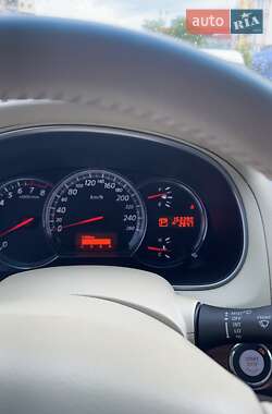 Седан Nissan Teana 2010 в 