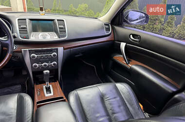 Седан Nissan Teana 2012 в 