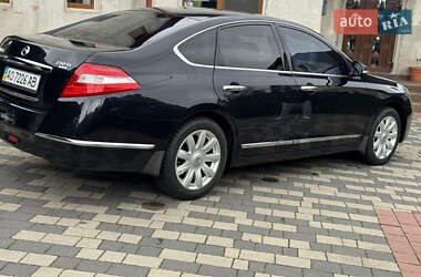 Седан Nissan Teana 2012 в 